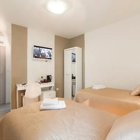 Prior Gostinjska kuća